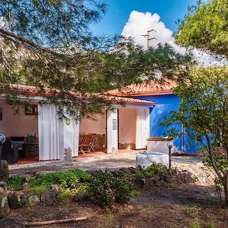 Holiday home Casa Viola *