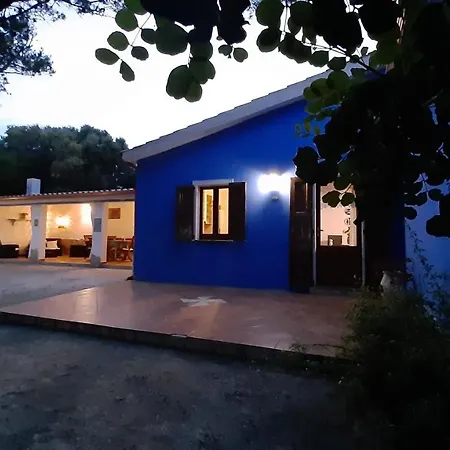 Сasa de vacaciones Casa Viola SantʼAntìoco